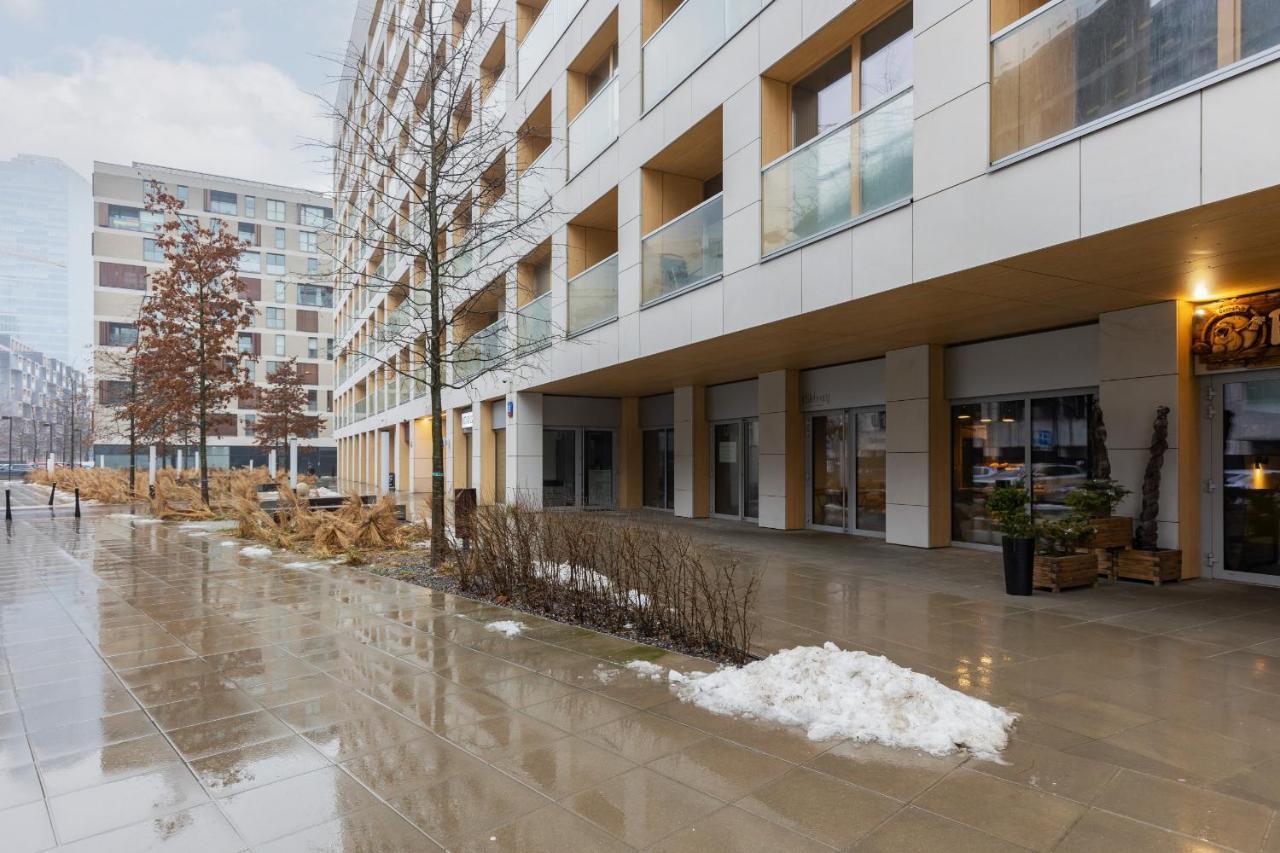 Cozy Apartments With Parking In The 19Th District By Noclegi Renters Warschau Exterior foto